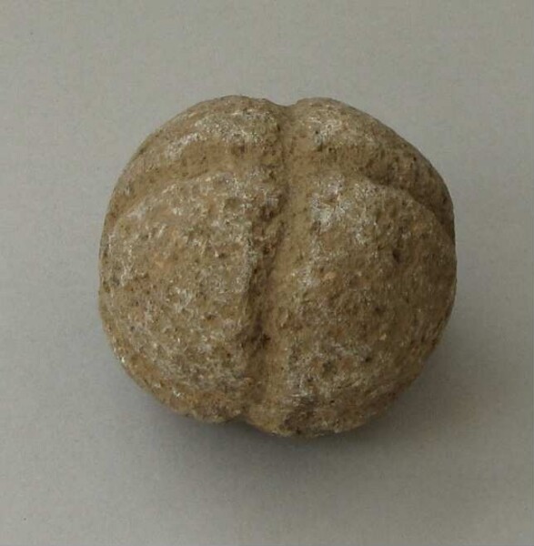 Boule de pierre