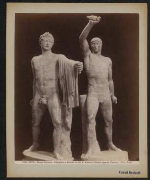Harmodios und Aristogeiton, Neapel: Ansicht der Skulpturen der Tyrannenmörder im Archäologischen Nationalmuseum Neapel