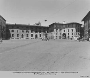 Piazza dei Cavalieri, Pisa