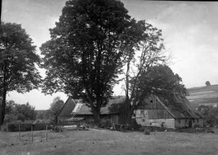 Oberlausitz? Dreiseithof. Gartenansicht