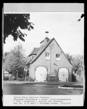 Feuerwehr-Gerätehaus