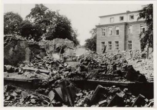 Zerstörung des Luisenheims und Wiederaufbau. Wöchnerinnenheim