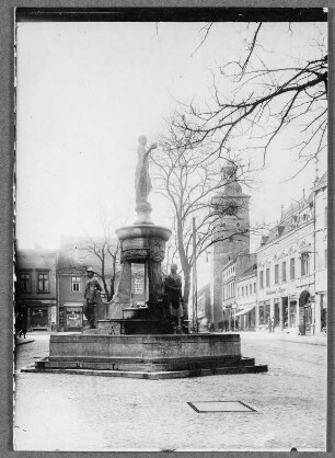 Am Marktbrunnen in Schönebeck