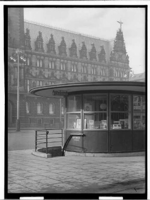Verkehrspavillon Rathausmarkt (Hamburg-Altstadt): Teilansicht : SchumacherWV Nr. 345