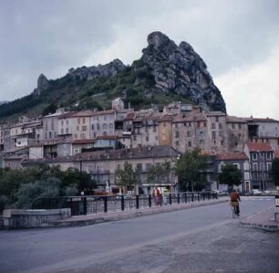 Nyons : Südfrankreich. Nyons