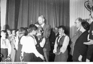C. Caden, Heldin der Arbeit, Dr. Johannes Friedrich Rogge, Hebestreit, Ingeborg Ottmann, Oktober 1952 & Dresden, Kundgebung des Kreisfriedenskomitee am Gaswerk Reick, Büste, Oktober 1952