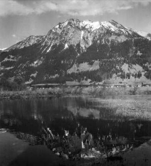 Gebirgssee in den Allgäuer Alpen