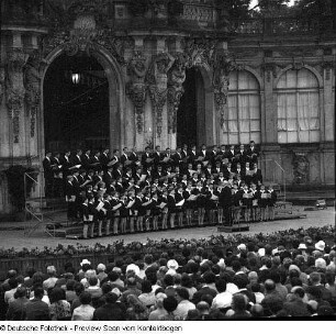 Kreuzchor im Zwinger