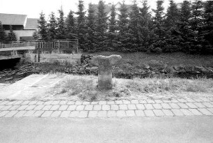 Steinkreuz (Steinkreuz); Eiterfeld, Brunnenstraße