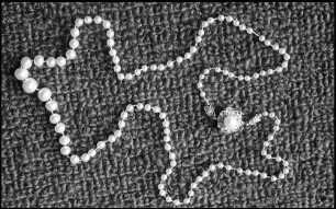 Atelier: Perlenkette von Spitzli