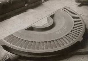 Maschine 4, W.II, H.-D.-Zwischenboden 10 (U.-Teil) - mit der am inneren Ende gelösten Endschaufel