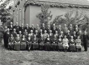 Gruppenbild zur Goldenen Konfirmation