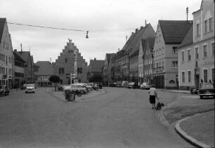 Schongau: Hauptstraße mit [Ballenhaus], von Norden