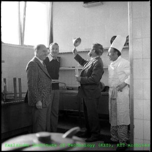 Küche der Kantine (KANT) des Kernforschungszentrums Karlsruhe (KfK)
