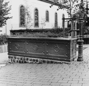 Brunnen; Hünstetten, Lindenplatz