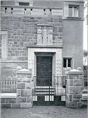 Billing, Hermann; Karlsruhe, Moltkestr.47 / Beethovenstr.; Villa Billing - Eingangsbereich