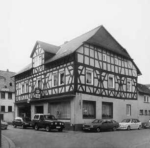 Weilmünster, Hauptstraße 8