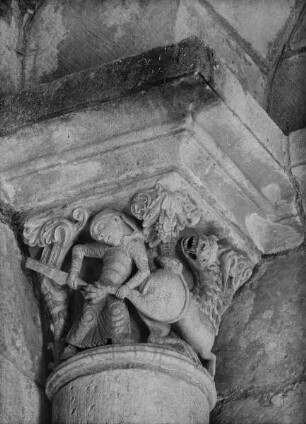 Notre-Dame — Kapitell