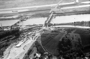 Breisach: Rheinbrücke und Kulturwehr im Bau