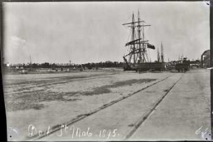 Saint-Malo, Werft mit Segelschiff