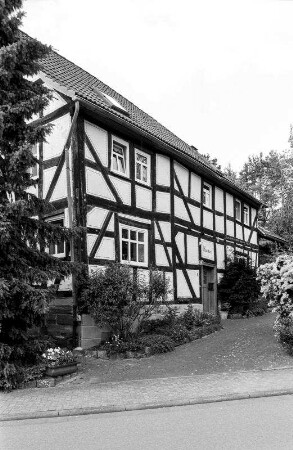 Burgwald, Hugenottenstraße 5