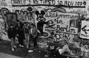 Staatsgrenze zu Westberlin/Berliner Mauer am Grenzübergang "Checkpoint Charlie"