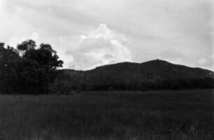 Dambo : Dambo nahe der Mwendafye-Berge.
