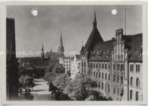 Stettin, Polizeipräsidium, St.-Peter-und-Paul-Kirche und Kirche St. Jakob