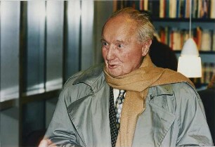 Robert Merle