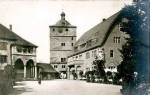 Alt Heidelberg, Schloßhof [Weltausstellung für Buchgewerbe und Graphik, Leipzig 1914 : Offizielle Ansichtskarte8 k]