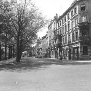 Cottbus-Mitte. Schillerstraße. Blick von der Kreuzung August-Bebel-Straße nach Süden