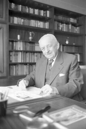 80. Geburtstag des Gymnasialprofessors Professor Erich Huth.