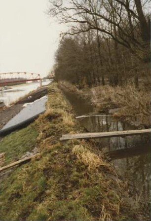 Rutschungen der Böschung am Mittellandkanal