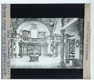Schlierbach, Zisterzienserkloster : Innenansicht, Bibliothek