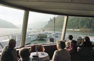 Rheinfahrt: Aussichtssalon