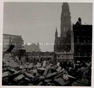 Hamburg, Blick auf das Viertel der Hauptkirche St. Nikolai