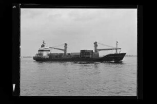City of Rotterdam ex Premier (1982), Frachtschiff, Bau-Nr. 405