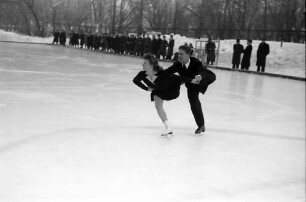 Bukarest: Paarlauf Maria Baran und Paul Falk, von oben