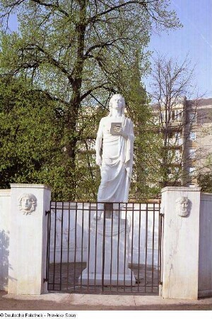 Schillerdenkmal