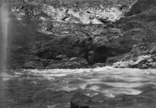 Fluss : Ein Fluss im Tian Shan Hochgebirge