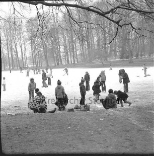 Salzteich: Eislaufen