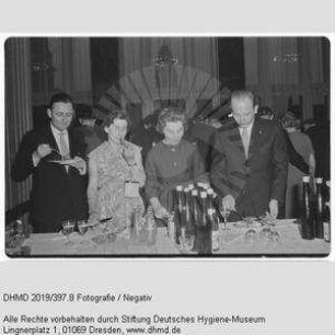 Empfang anlässlich der Nationalen Hygiene-Ausstellung - Gäste