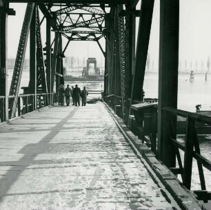 Kriegsbrücke, 1940-1941