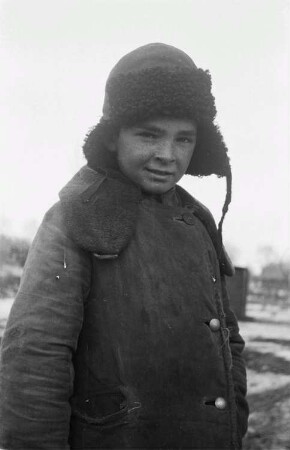 Zweiter Weltkrieg. Zur Einquartierung. Sowjetunion. Porträt eines russischen Jungen