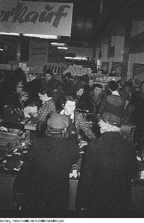 Handelsorganisation (HO) - Konsumgenossenschaft, Kaufhaus, Februar 1954