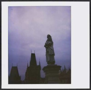 Statue auf der Karlsbrücke in Prag