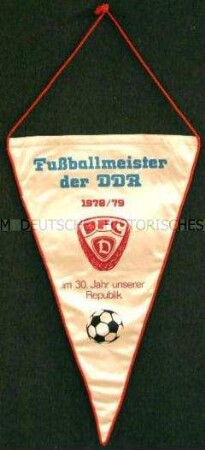 Wimpel des BFC "Dynamo" zum 30. Jahrestag der DDR