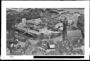 Dresden, Zwinger mit Sophienkirche und Postplatz, Luftbild