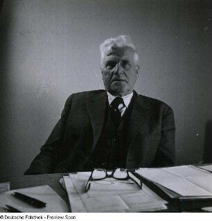 Portraitserie Jost Trier