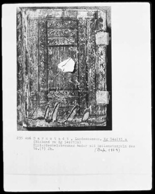 Evangeliar, angeblich aus Sankt Andreas zu Köln — Hinterdeckel aus braunem Leder mit Rollenstempeln